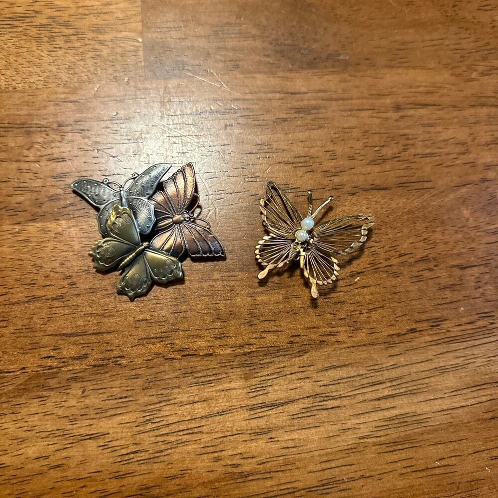 Vintage Metal Butterfly Brooch Pin Set